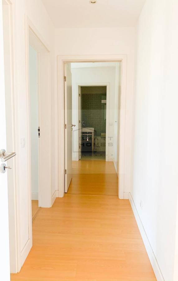 Bright & Spacious 2 Bed Flat 2 Bath W Garage In Lagos Marina Экстерьер фото