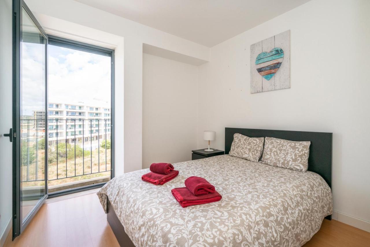 Bright & Spacious 2 Bed Flat 2 Bath W Garage In Lagos Marina Экстерьер фото